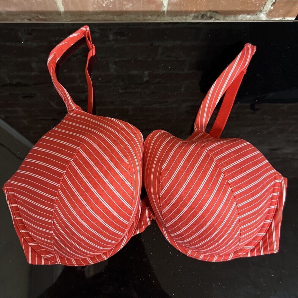 Soma Enhancing Shape Full Coverage Red Bra 34DDD